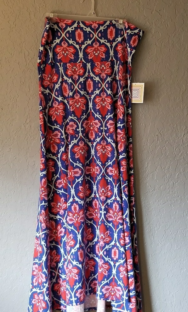 Final Discount: LuLaRoe Maxi
